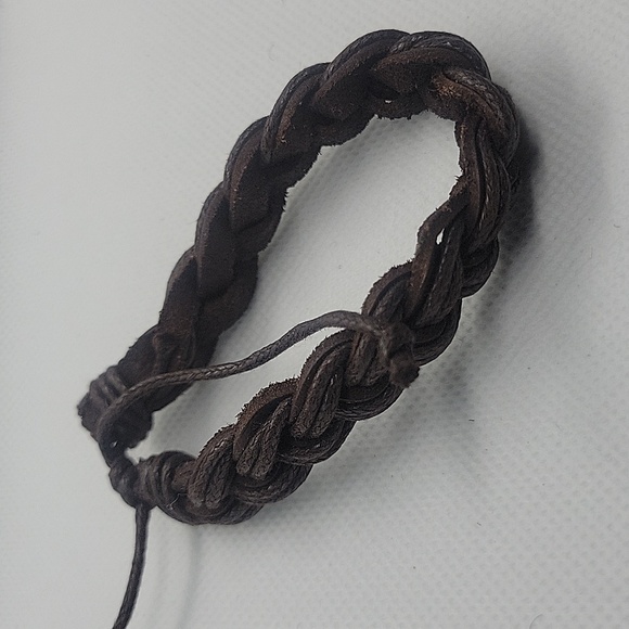 Paragon Legacy Natural Stone Bracelet ( true class) - Picture 2 of 3